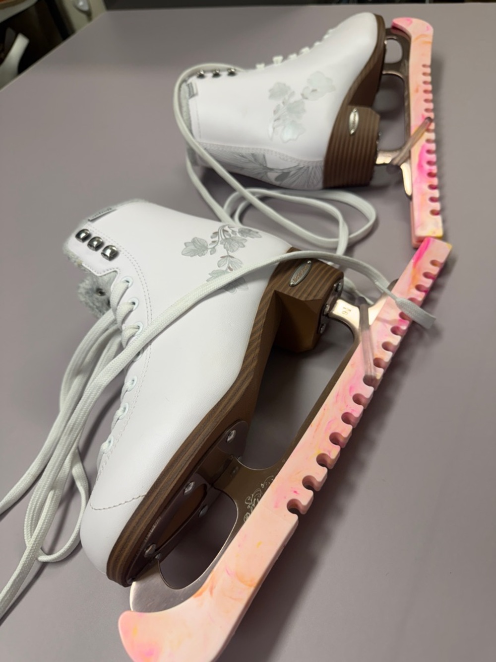 Women's White Figure Ice Skates with Pink Blade Guards